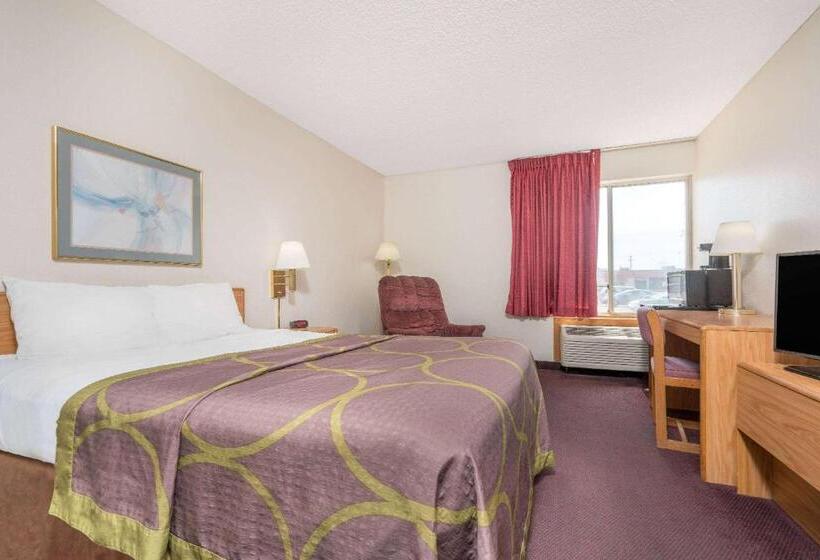 モーテル Super 8 By Wyndham Menomonie Wi