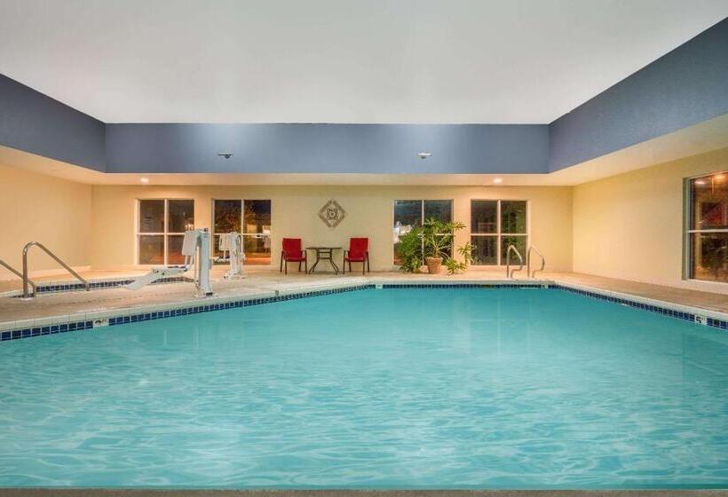 モーテル Super 8 By Wyndham Menomonie Wi