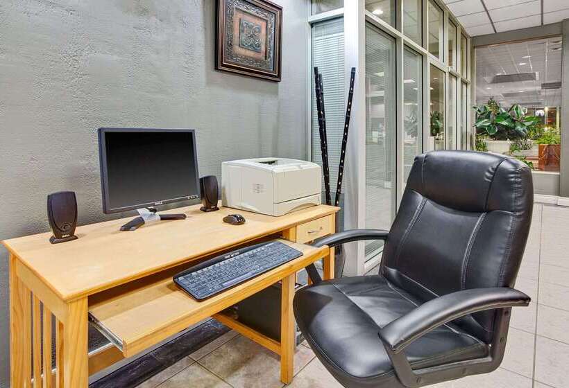 Motel Super 8 By Wyndham Norman