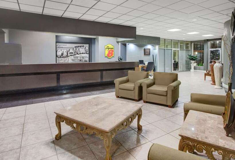 Motel Super 8 By Wyndham Norman