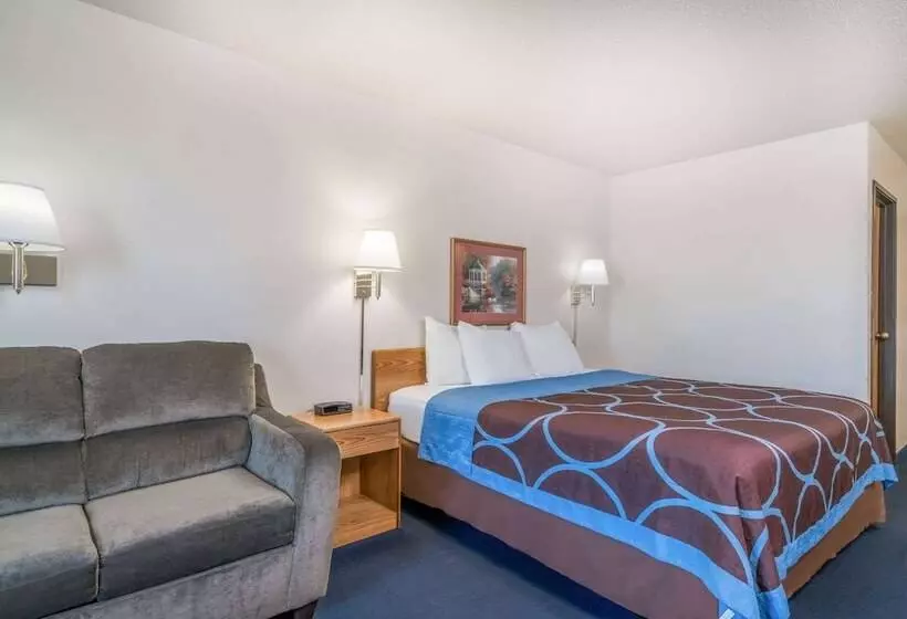 مُتل Super 8 By Wyndham Portage