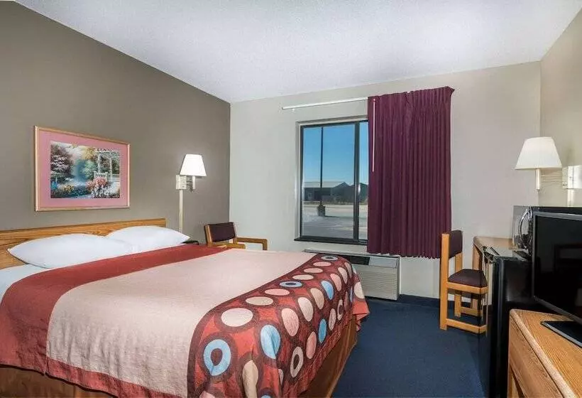 مُتل Super 8 By Wyndham Portage