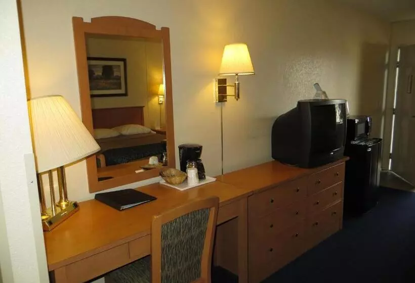 Мотель Super 8 By Wyndham Susanville