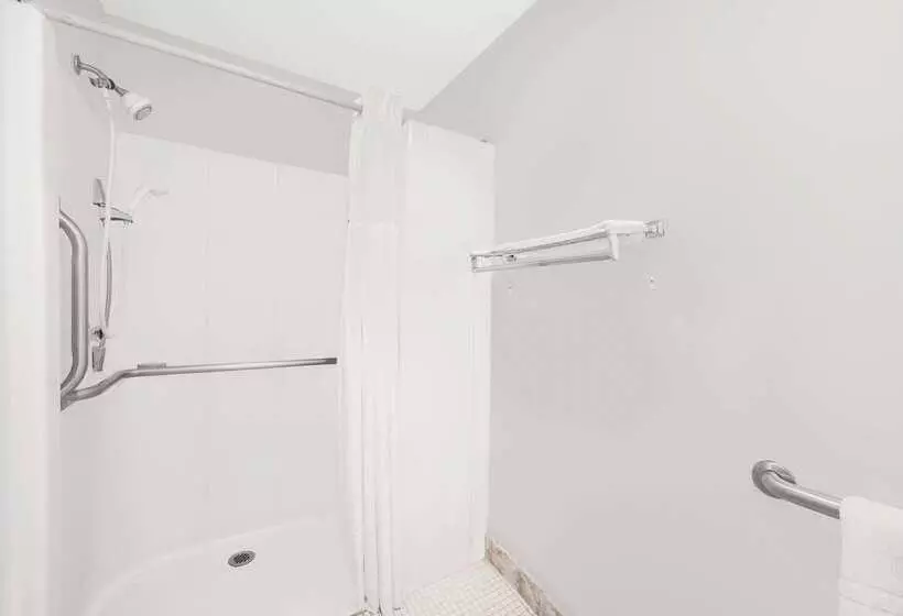 汽车旅馆  Super 8 By Wyndham Van Horn