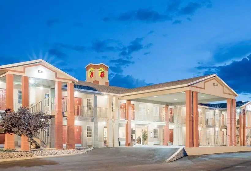 汽车旅馆  Super 8 By Wyndham Van Horn