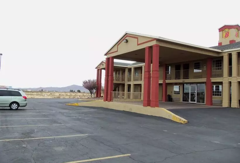 汽车旅馆  Super 8 By Wyndham Van Horn