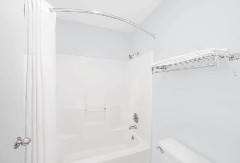 فندق على الطريق Super 8 By Wyndham Van Horn