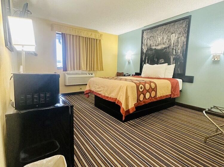 Motel Super 8 By Wyndham Warrenton