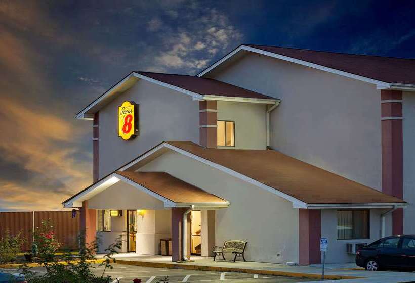 מוטל Super 8 By Wyndham Waynesboro