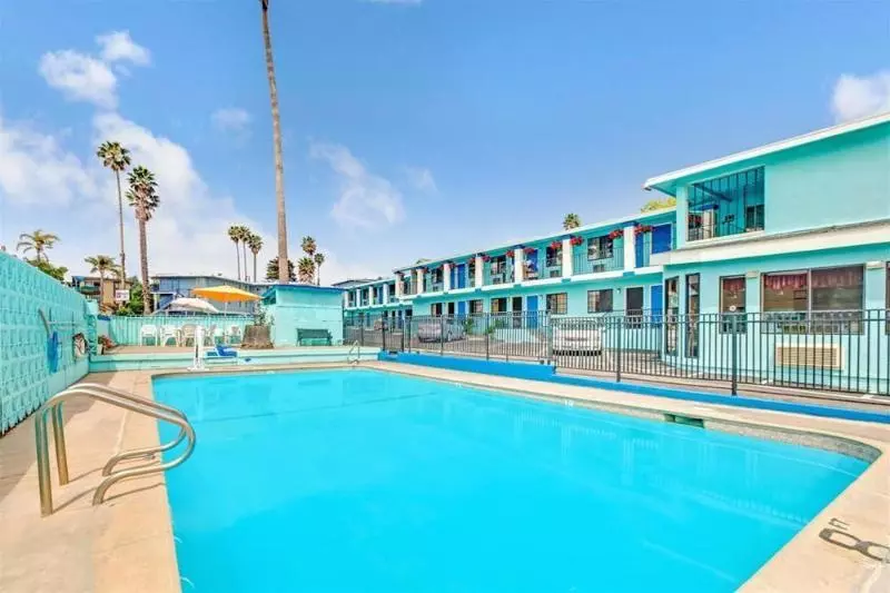 汽车旅馆  Super 8 Santa Cruz Beach Boardwalk West