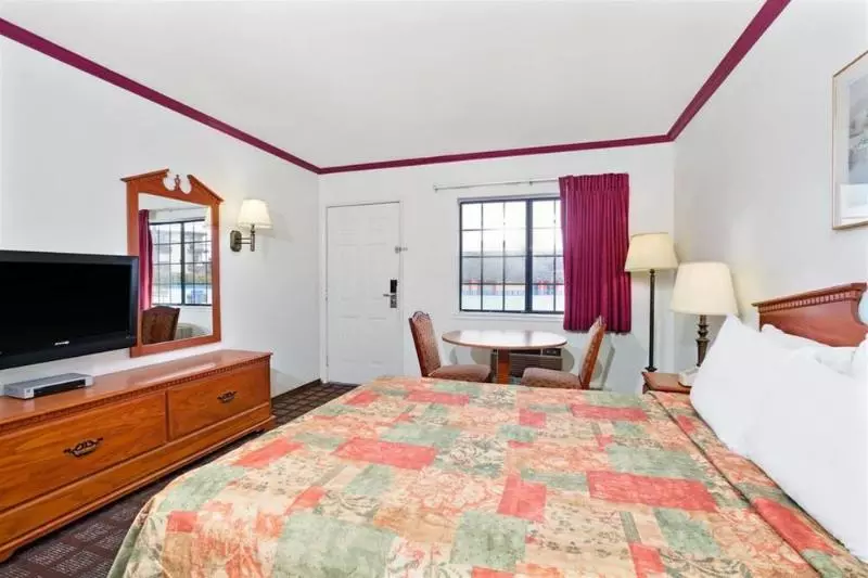 汽车旅馆  Super 8 Santa Cruz Beach Boardwalk West