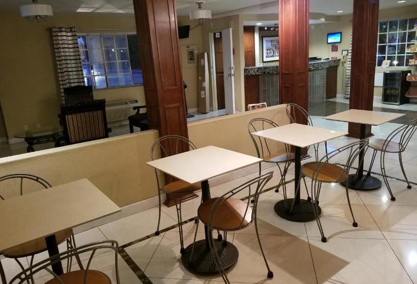 Sunburst Spa & Suites Motel