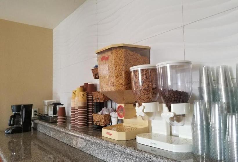 Sunburst Spa & Suites Motel