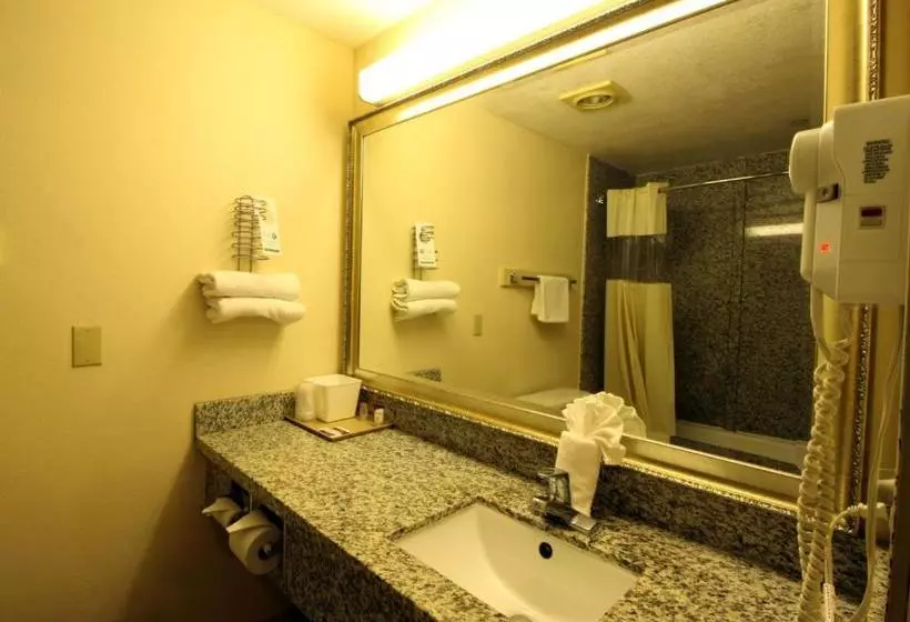 Sunburst Spa & Suites Motel