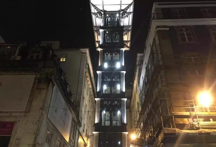 Draft Hostel & Rooms