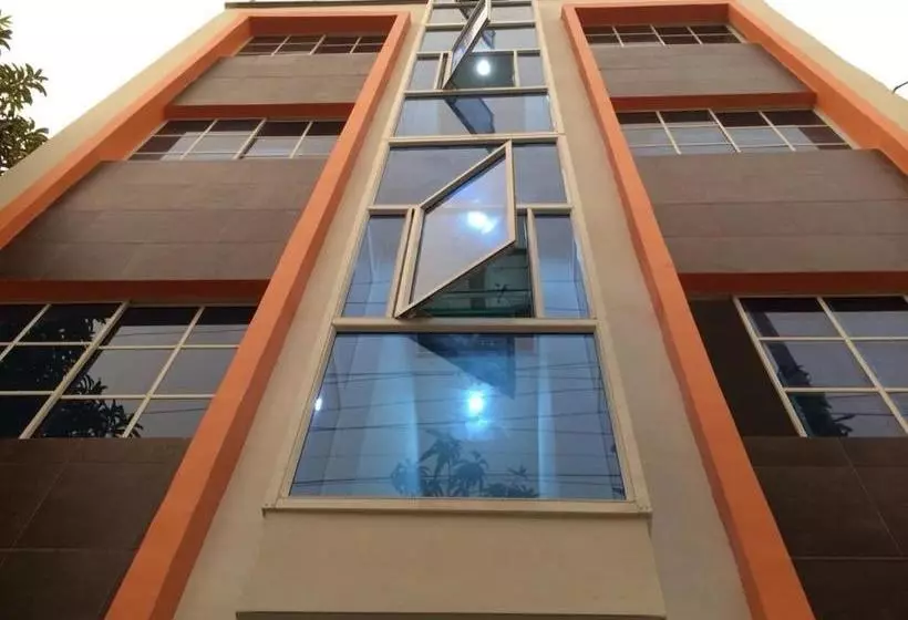 هتل Torres Del Parque No1