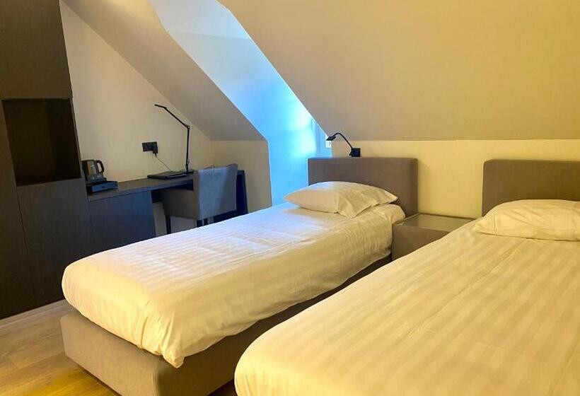 酒店 De Jachthoorn