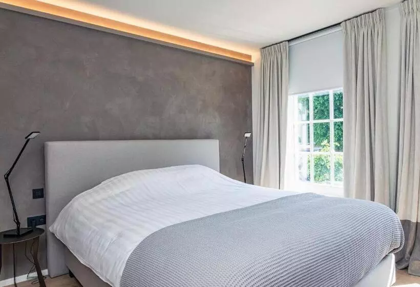 Hotelli De Jachthoorn