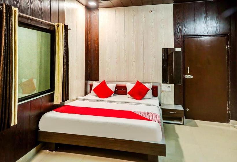 Hotel Oyo 69707 Rani Palace