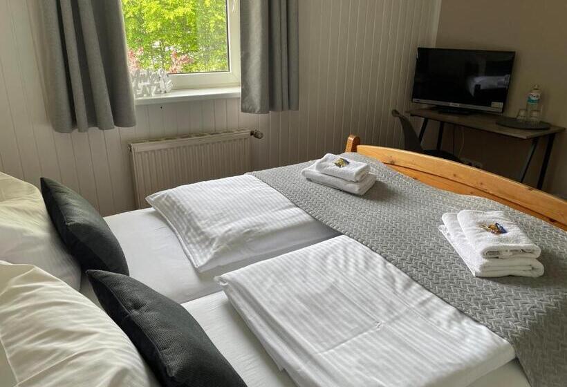 Отель Und Restaurant Landhaus Veranstaltungshaus