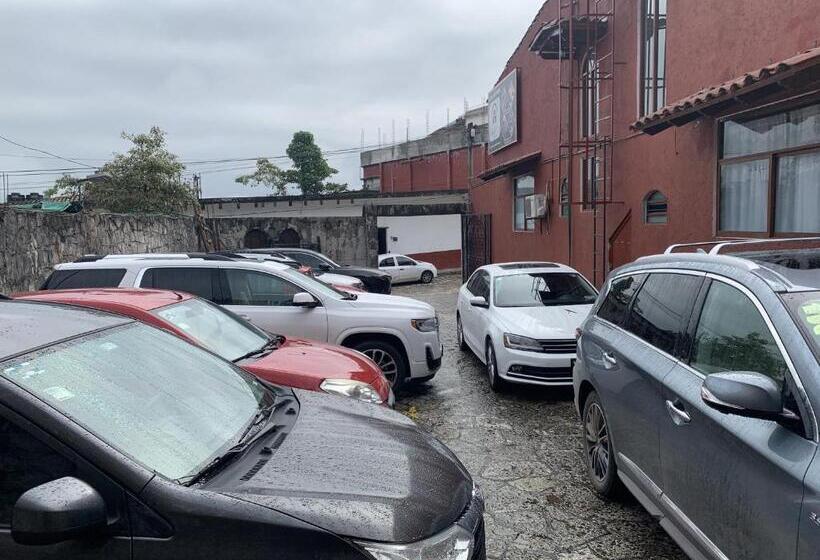 هتل Boutique Tekali Inn