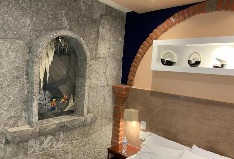 هتل Boutique Tekali Inn