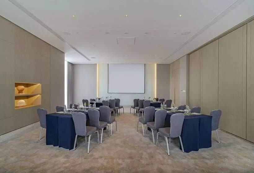 Doubletree By Hilton Shenzhen Nanshan Hotel & Residences
