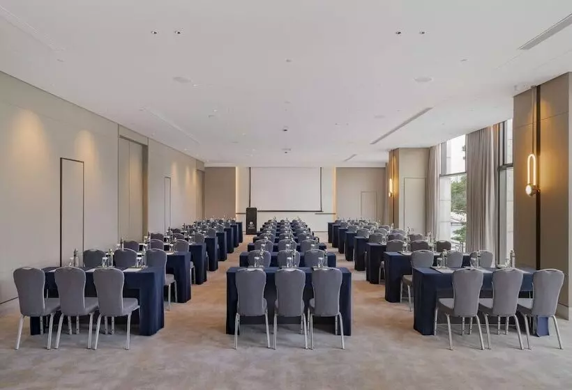 Doubletree By Hilton Shenzhen Nanshan Hotel & Residences