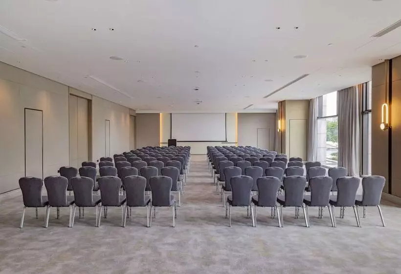 Doubletree By Hilton Shenzhen Nanshan Hotel & Residences