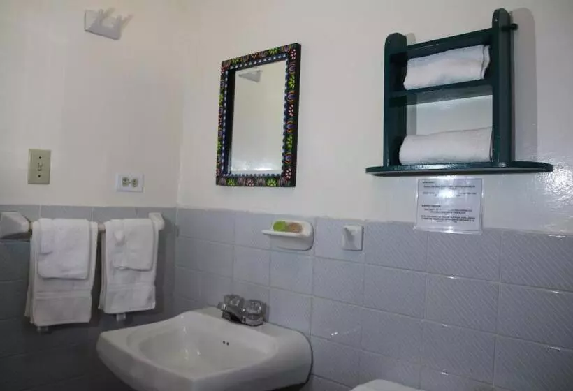 Hotelli La Posada Del Quinde