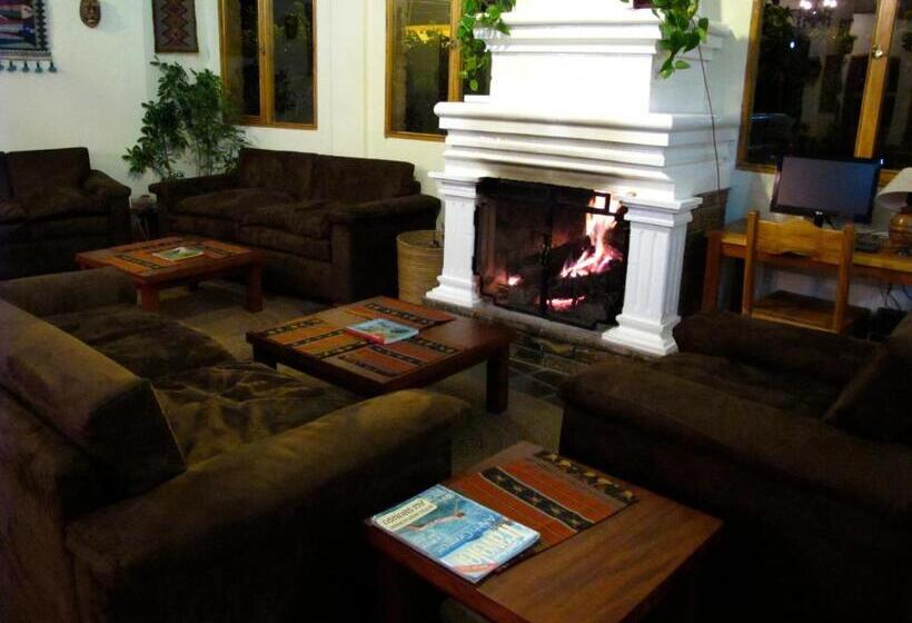 Hotel La Posada Del Quinde