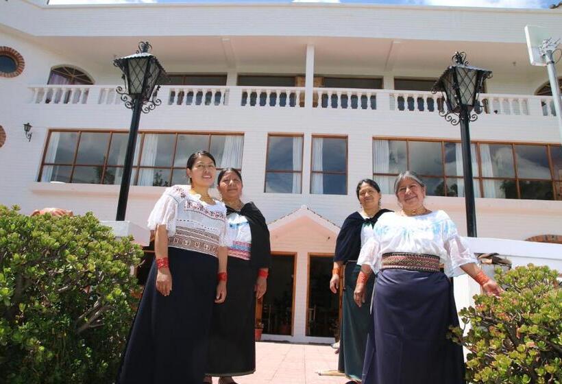 Hotel La Posada Del Quinde