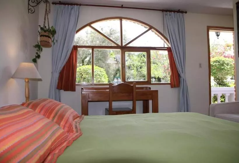 Hotelli La Posada Del Quinde