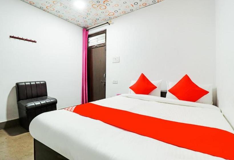 هتل Oyo 68331 Raj Palace