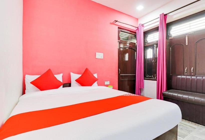 هتل Oyo 68331 Raj Palace