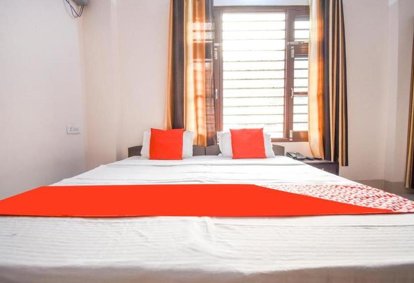 Oyo 69117 Amay  Stay Delux