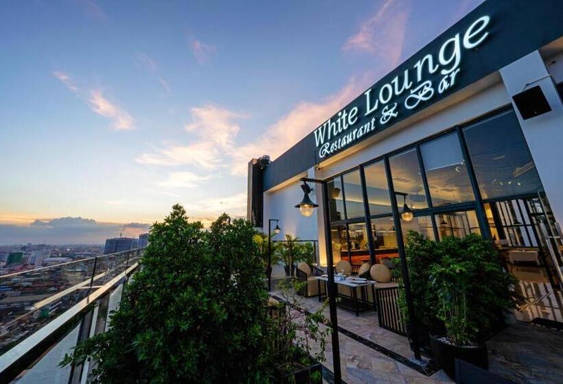 Poulo Wai Hotel & Apartment