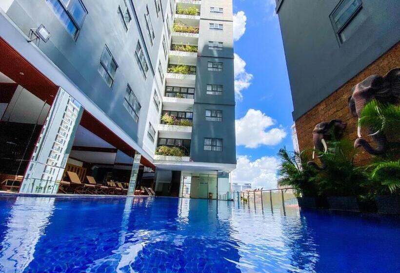 Poulo Wai Hotel & Apartment