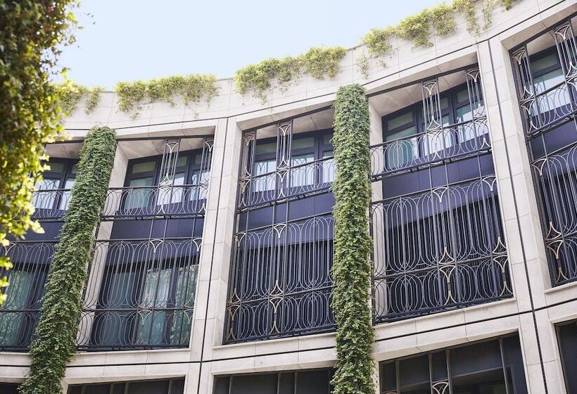 Four Seasons Hotel Madrid