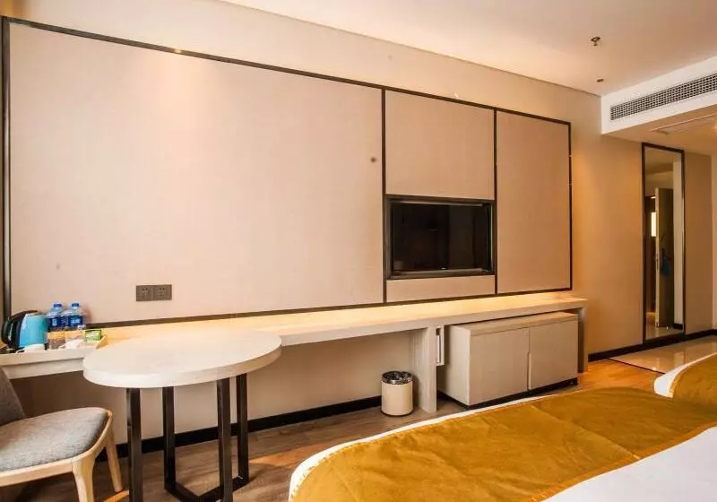 Hotelli Greentree Eastern Lianyungang Jiaruibao Plaza