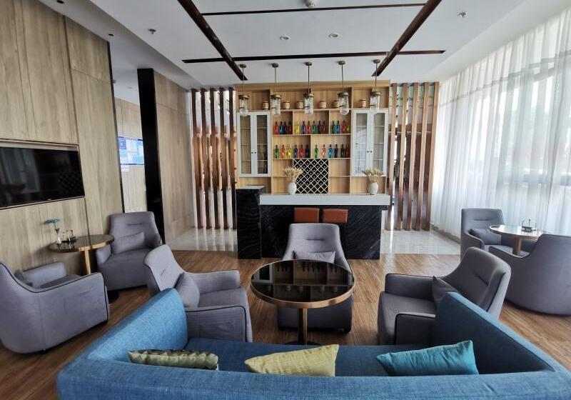 호텔 Greentree Eastern Lianyungang Jiaruibao Plaza