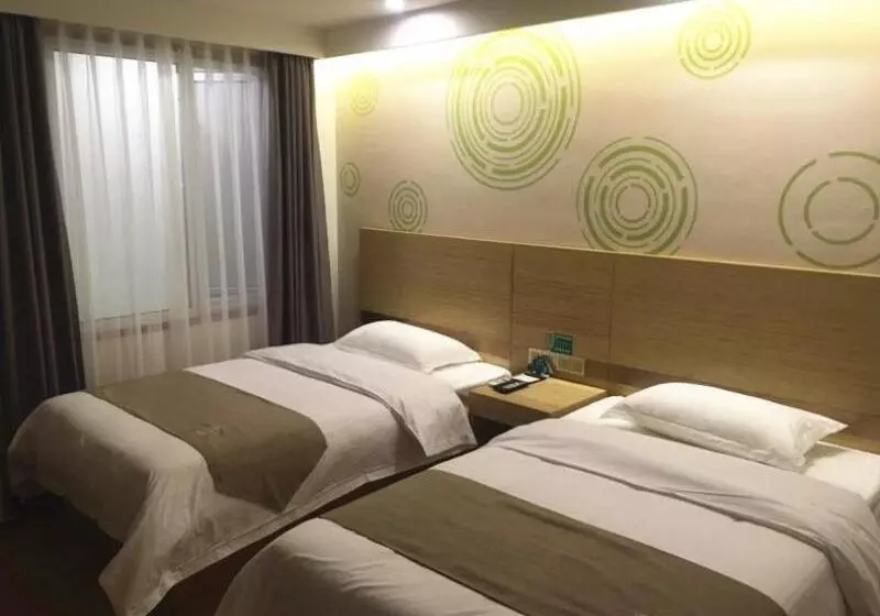 Hotelli Greentree Inn Chengde Development Zone University City Express