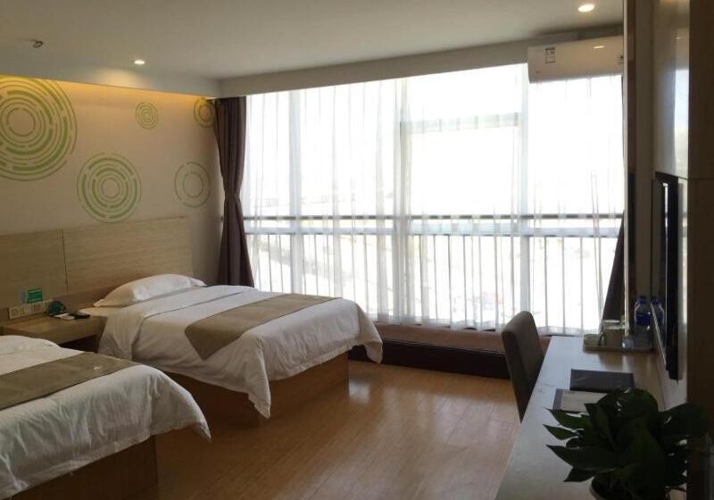 בית מלון כפרי Greentree Inn Chengde Development Zone University City Express