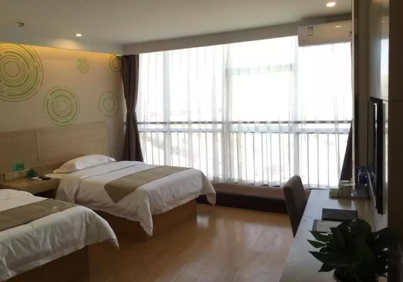 Hotelli Greentree Inn Chengde Development Zone University City Express