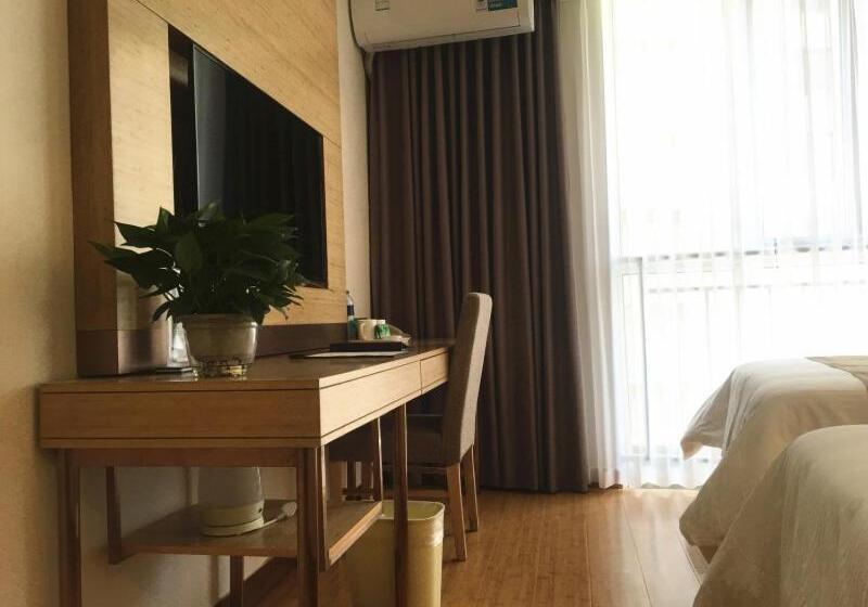 בית מלון כפרי Greentree Inn Chengde Development Zone University City Express