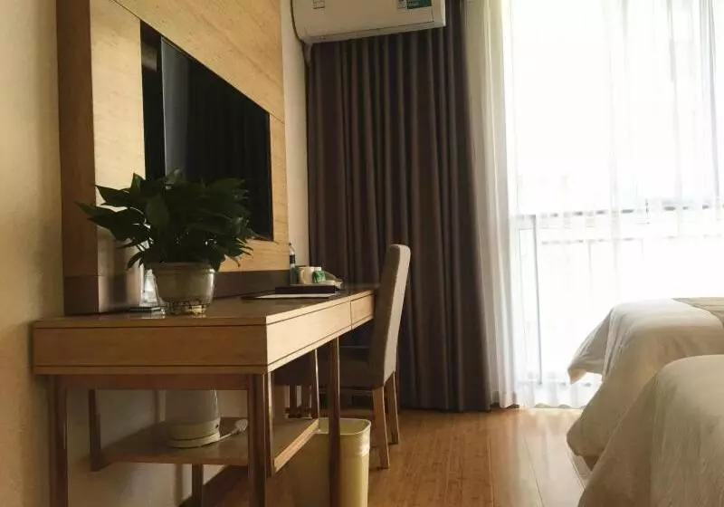 Hotelli Greentree Inn Chengde Development Zone University City Express