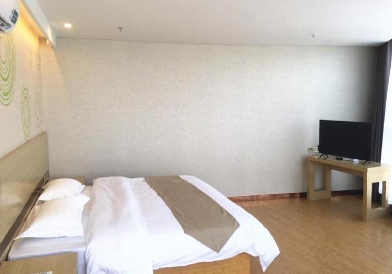 בית מלון כפרי Greentree Inn Chengde Development Zone University City Express