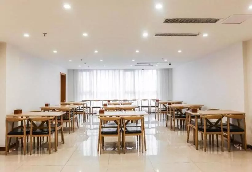 Hotelli Greentree Inn Shangqiu Ningling County Bus Station