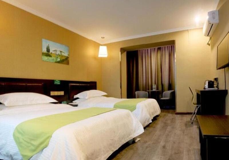 בית מלון כפרי Greentree Wulumuqi Airport