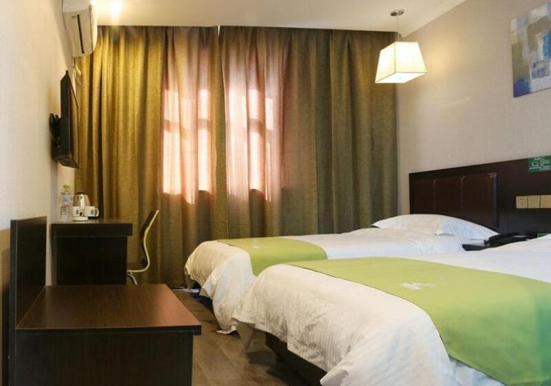 בית מלון כפרי Greentree Wulumuqi Airport